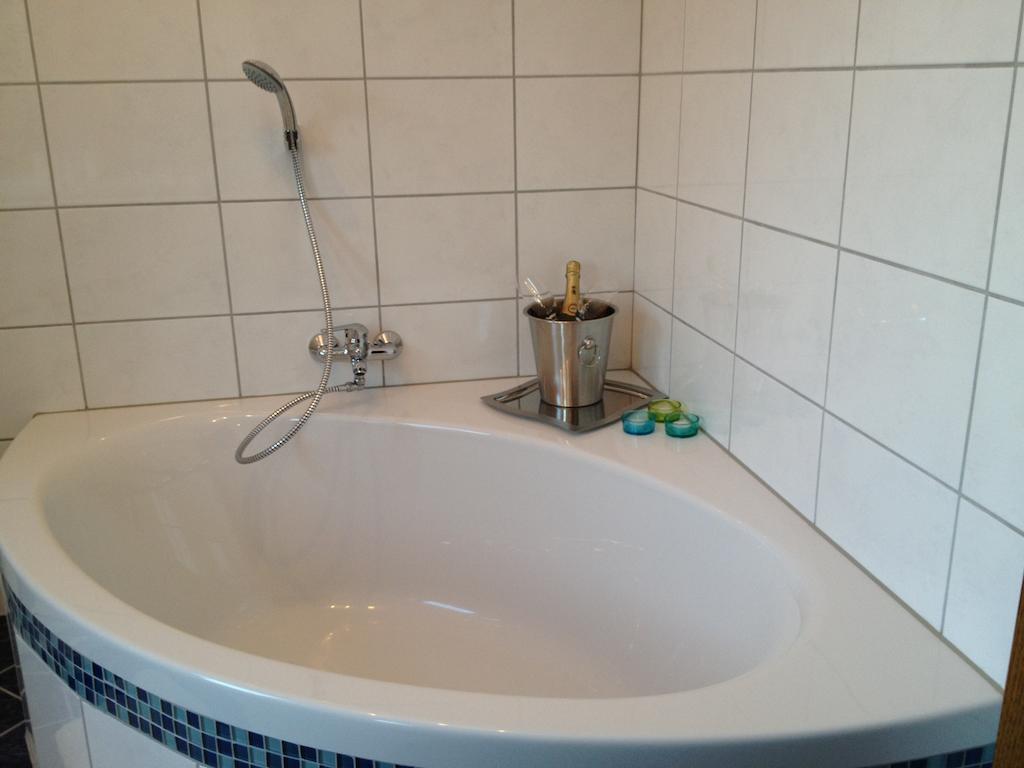 Haus Zur Therme Bad Mitterndorf Ruang foto